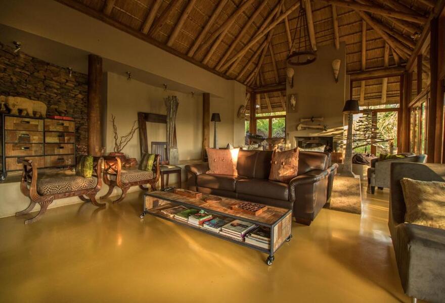 Etali Safari Lodge