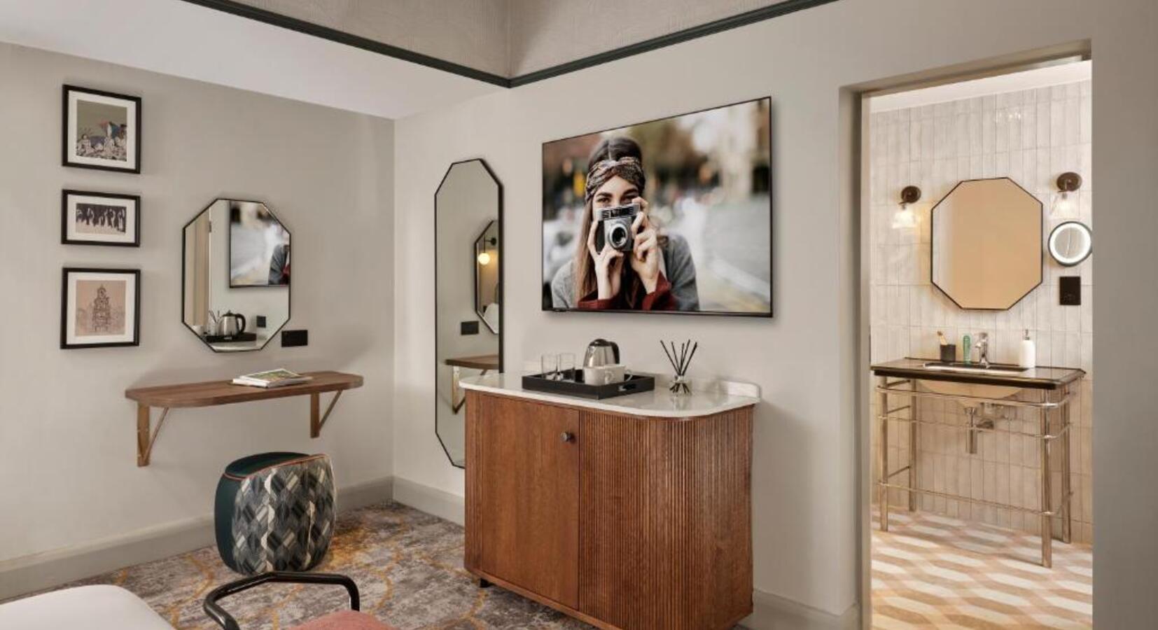 Guestroom details