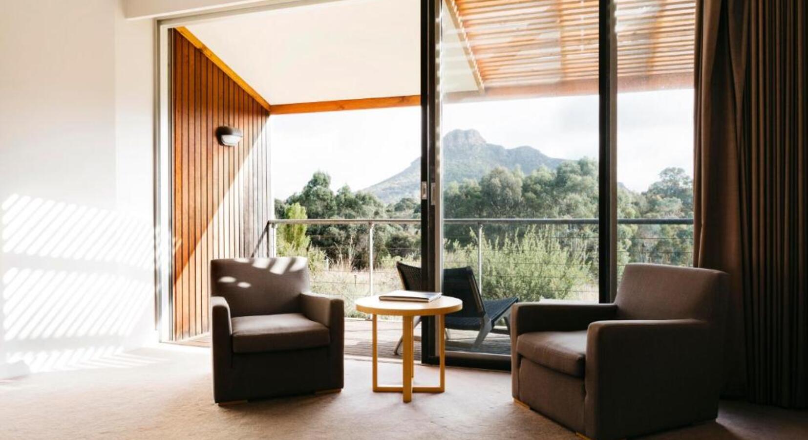 Mountain View Room
