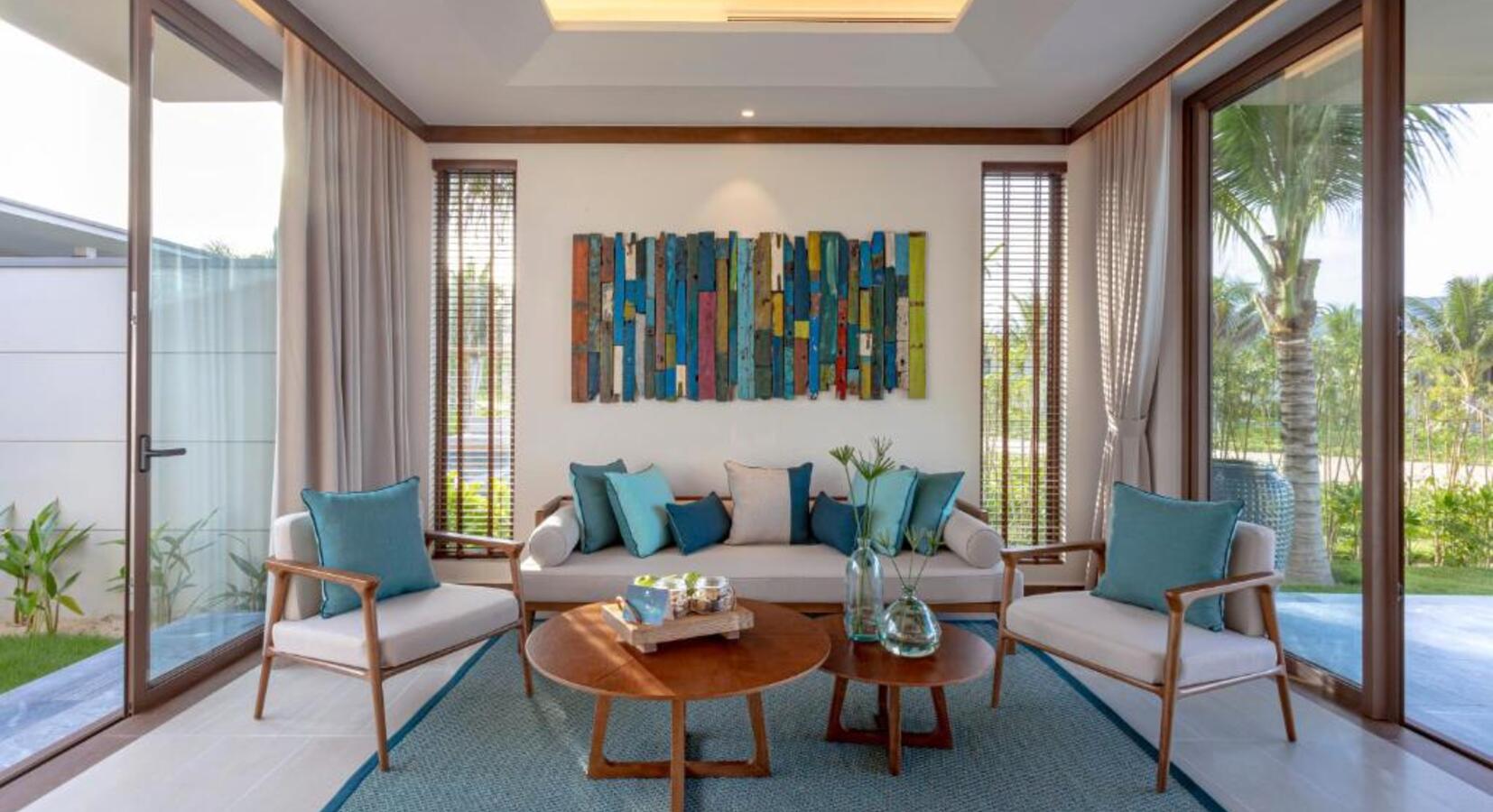 Horizon Pool Villa - Sitting Room