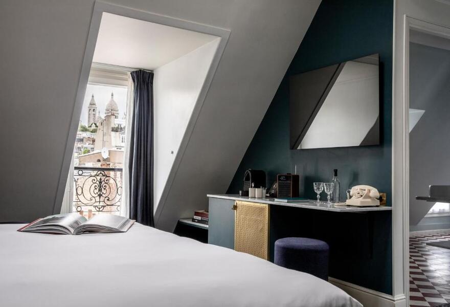 Grand Pigalle Experimental