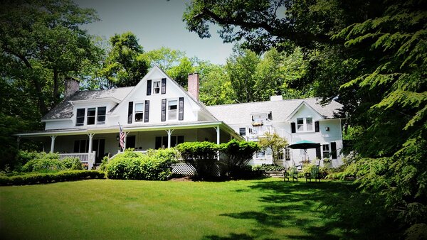 Timbercliffe Cottage