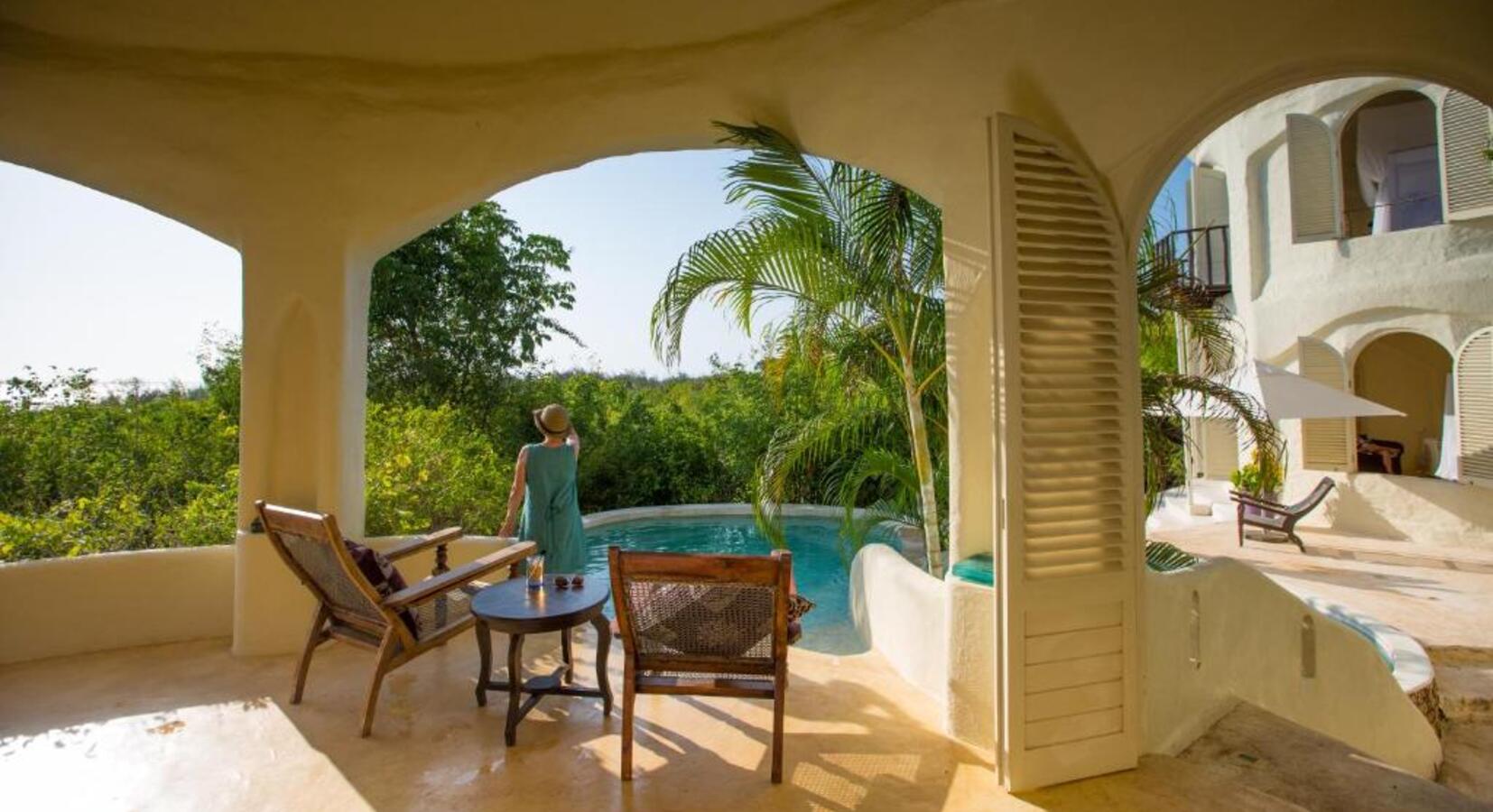 Private pool