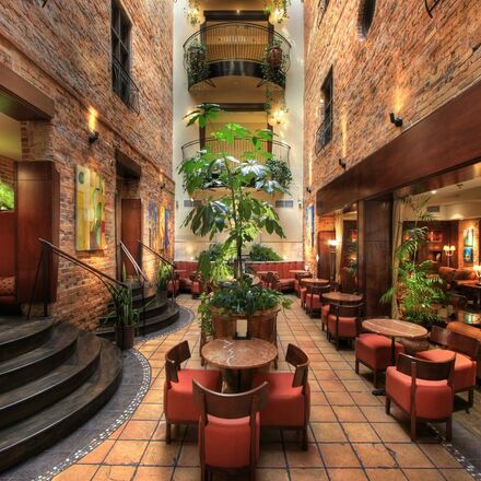Hotel Nelligan