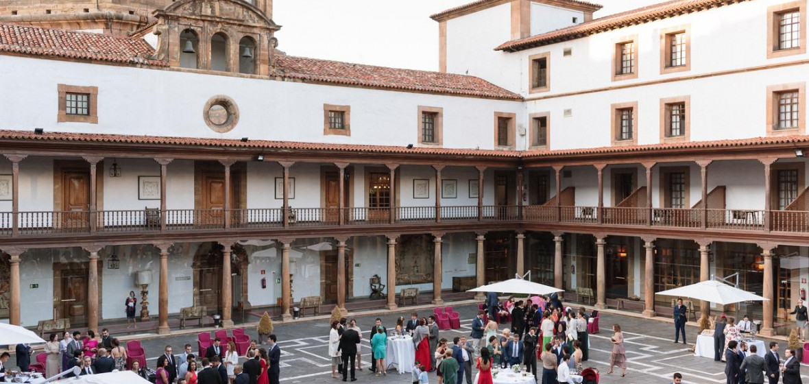 Hotel de La Reconquista, Oviedo, Spain. Expert reviews and ...
