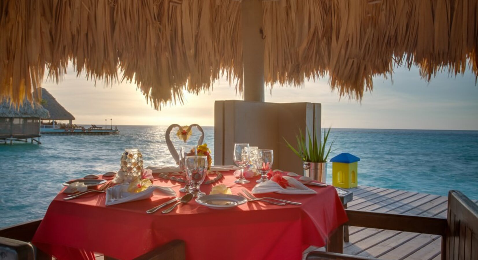 Al Fresco Dining