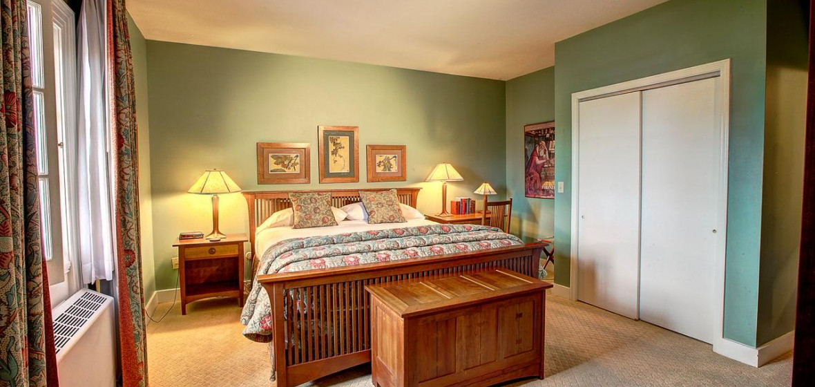 Geneva on the Lake Boutique Resort Hotel, New York State Review The