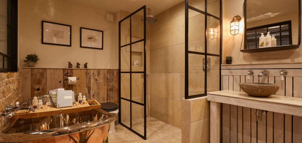 Wild Thyme & Honey, Cirencester. Expert reviews and highlights The