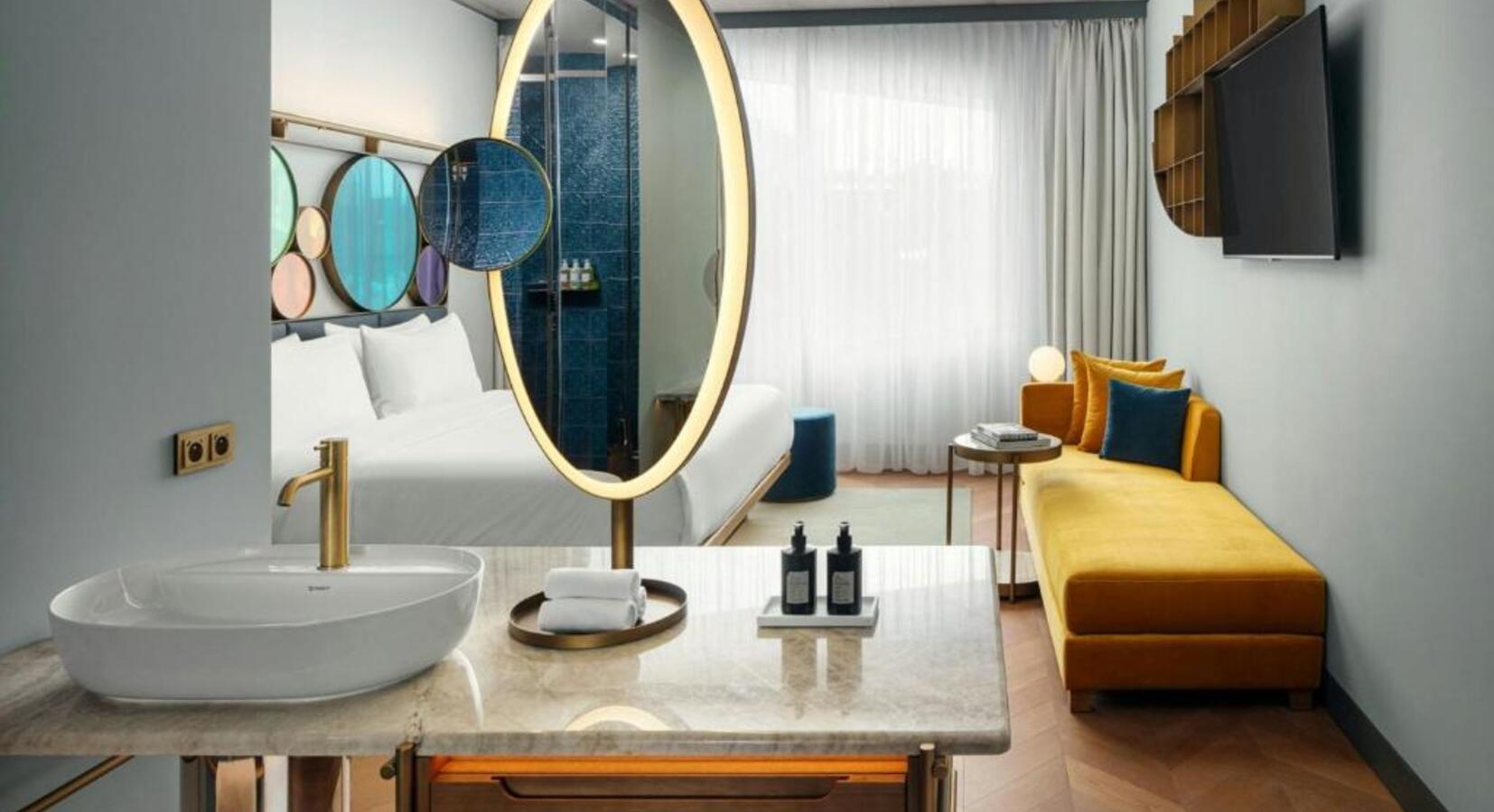Guestroom
