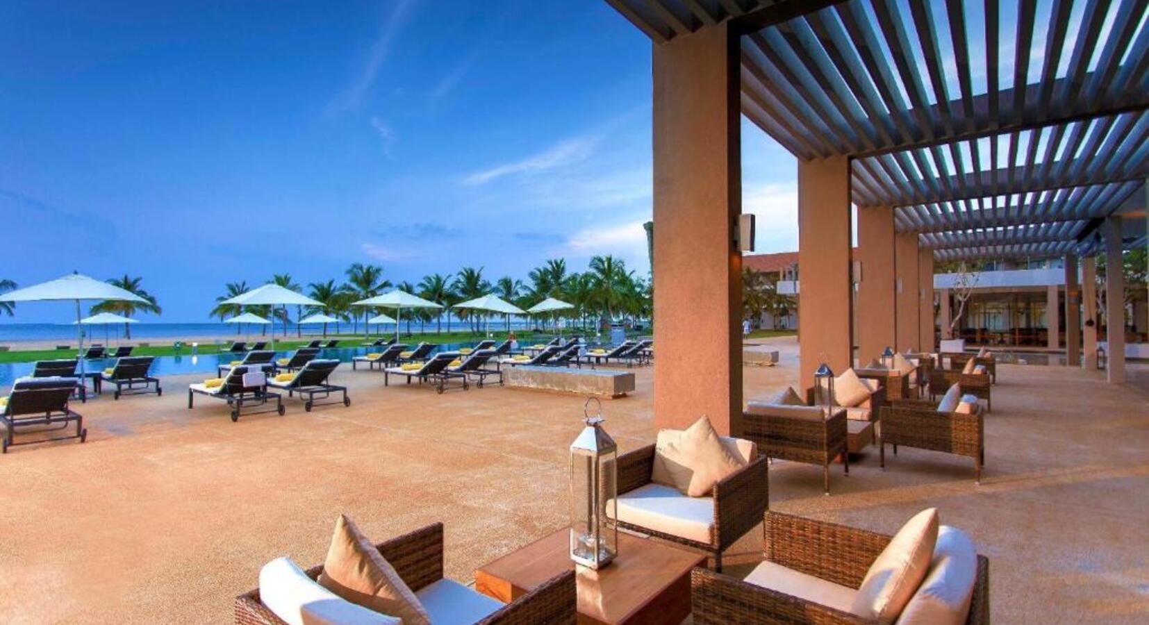 Pool area 