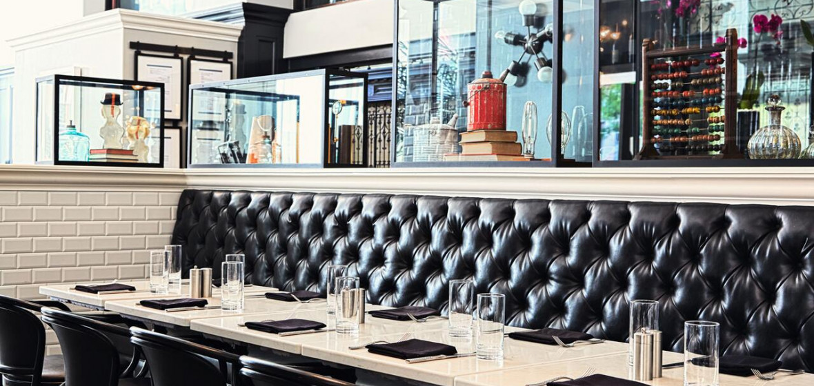 Staypineapple Chicago, Chicago Review The Hotel Guru