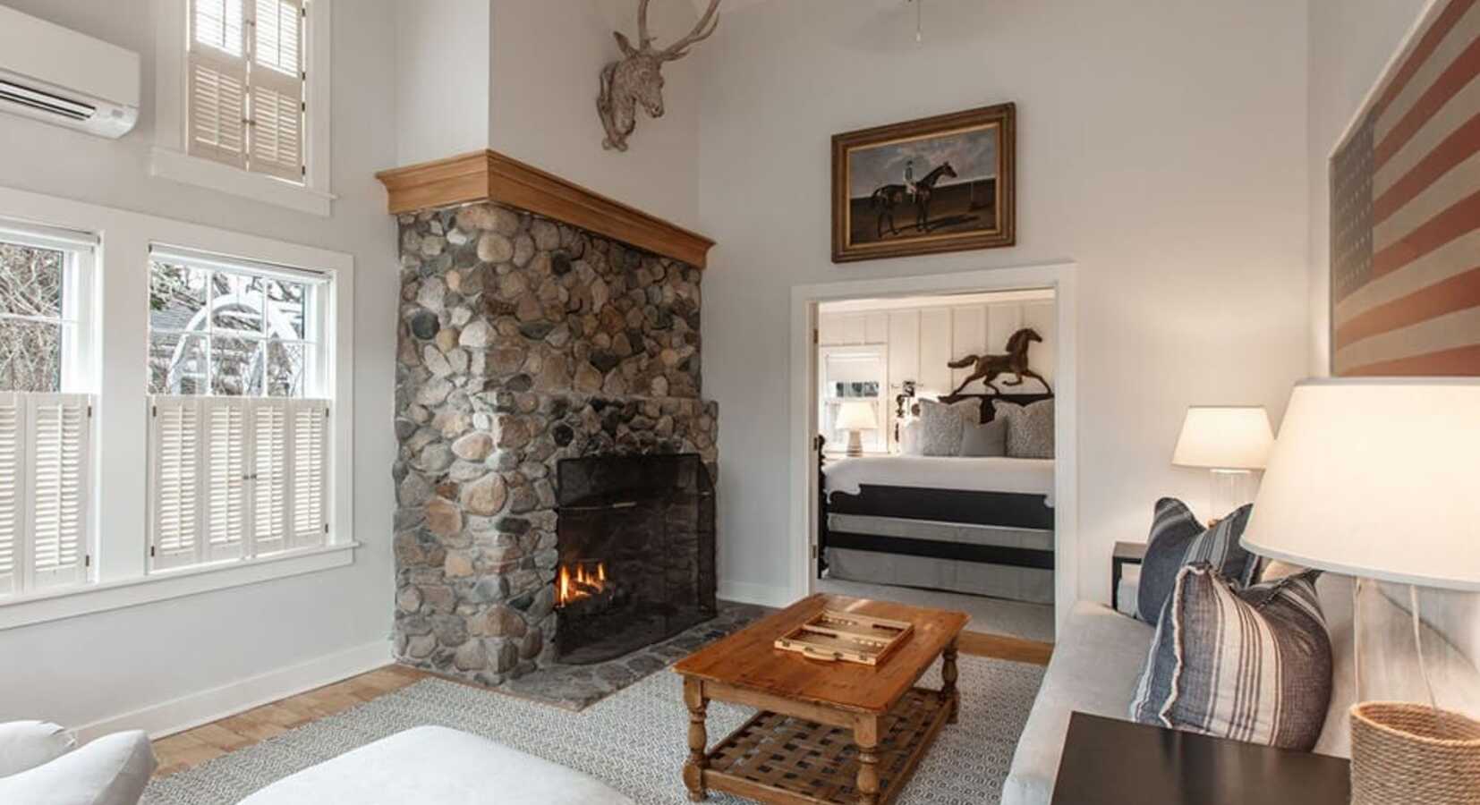 Cottage Suite