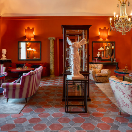 Q92 Noto Hotel