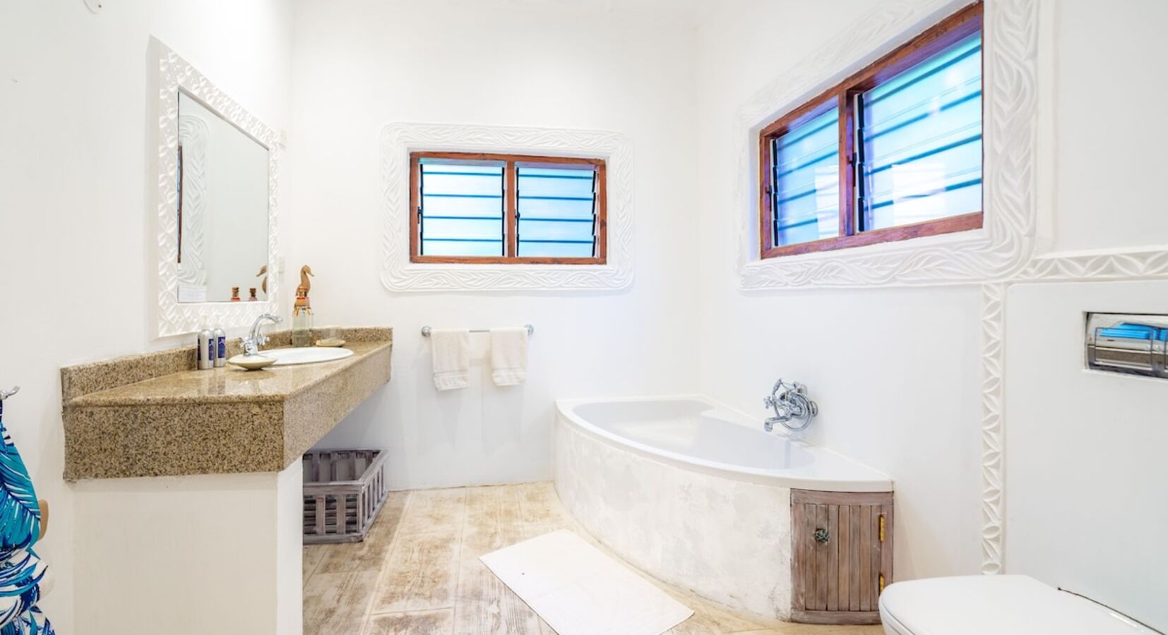 Family Suite Bathroom