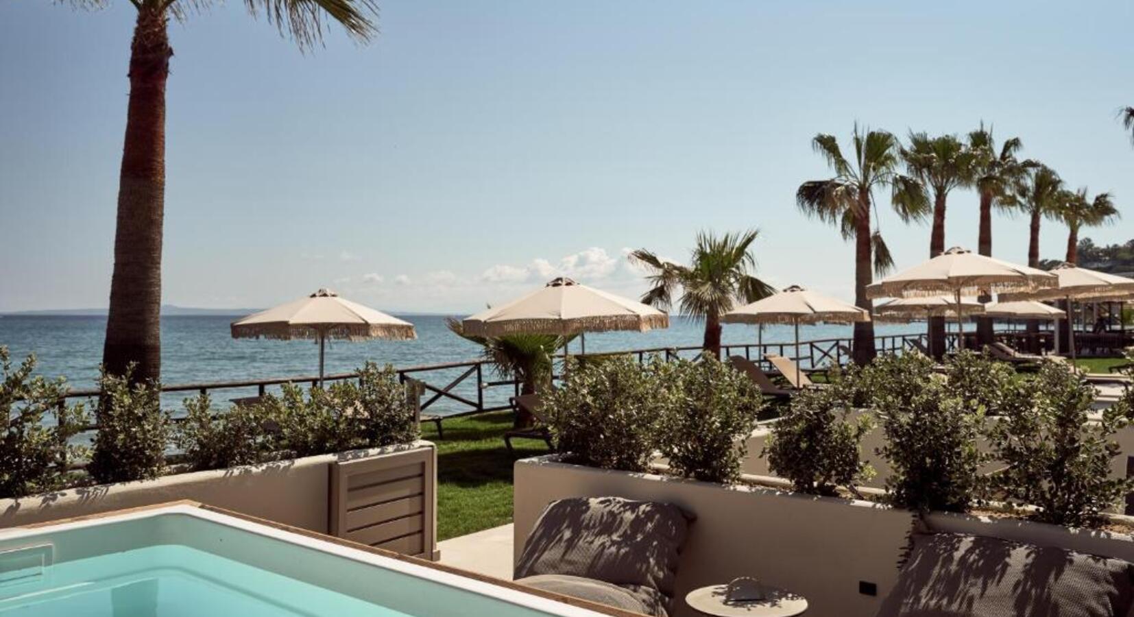 Junior Suite with Outdoor Tub