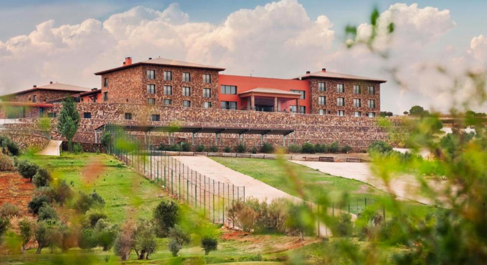 Photo of Hotel La Caminera Club de Campo