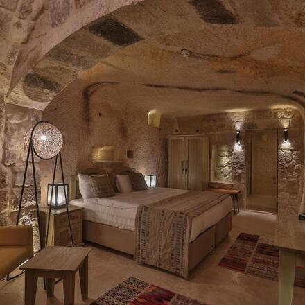 Acropolis Cave Suites