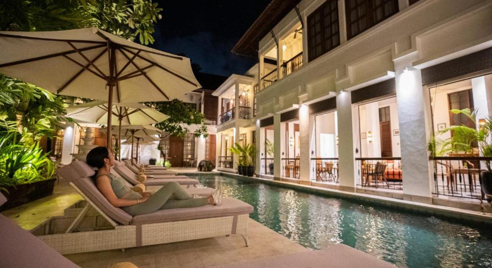 Pool area