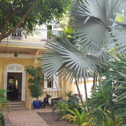 La Villa, Battambang