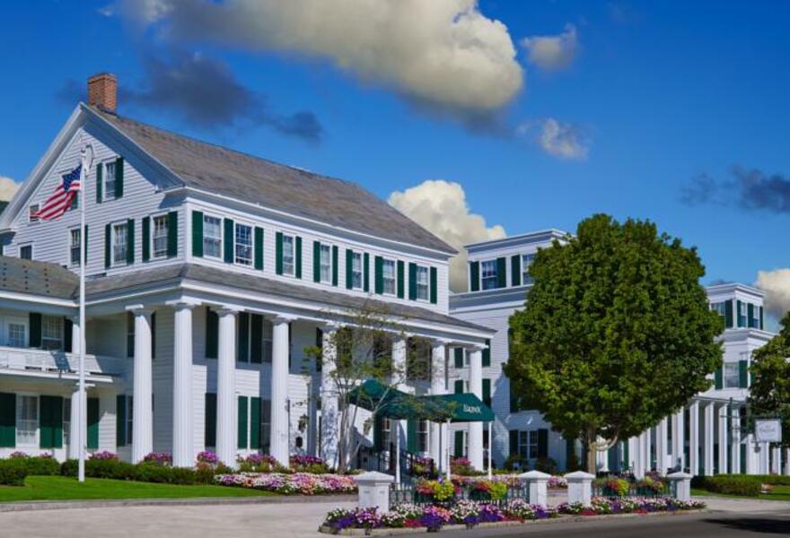 Equinox Resort & Spa