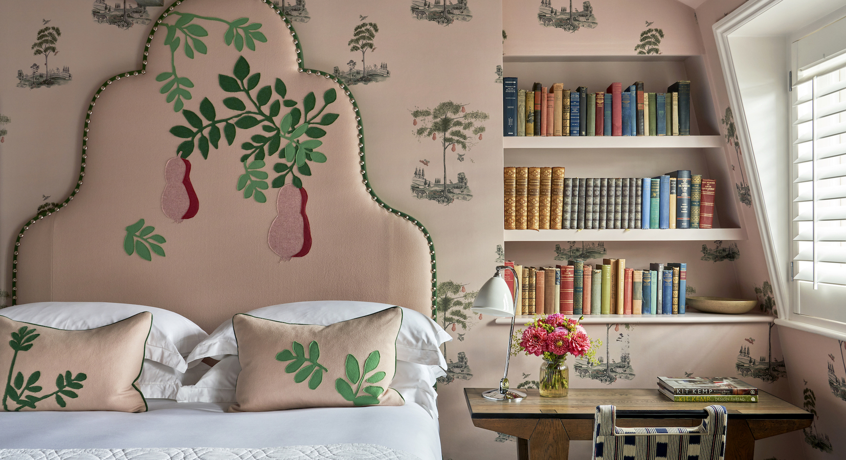 Photo de Number Sixteen