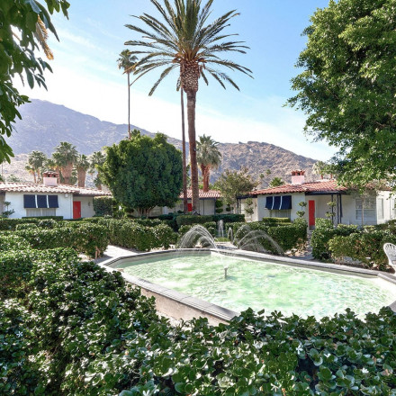7 Best Hotels in Downtown Palm Springs