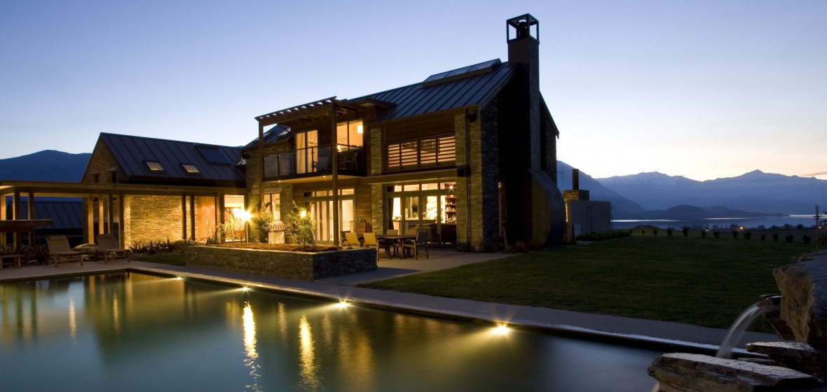 Tin Tub Luxury Lodge, Wanaka, New Zealand. Expert reviews and