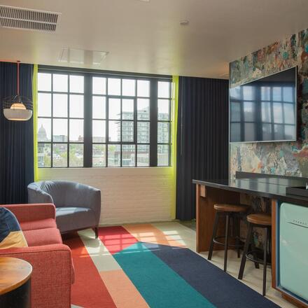 Hotel Indigo Madison Downtown