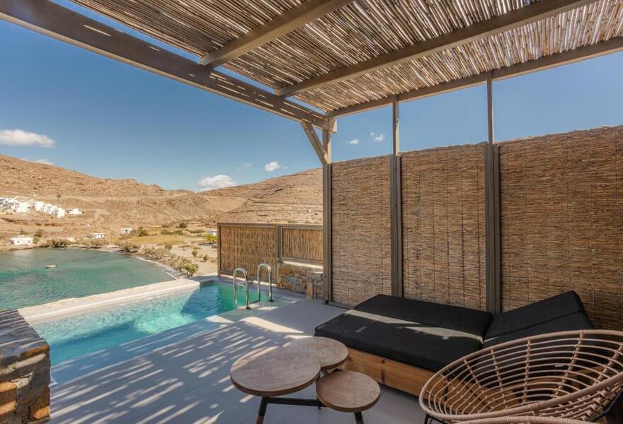 Amal Suites