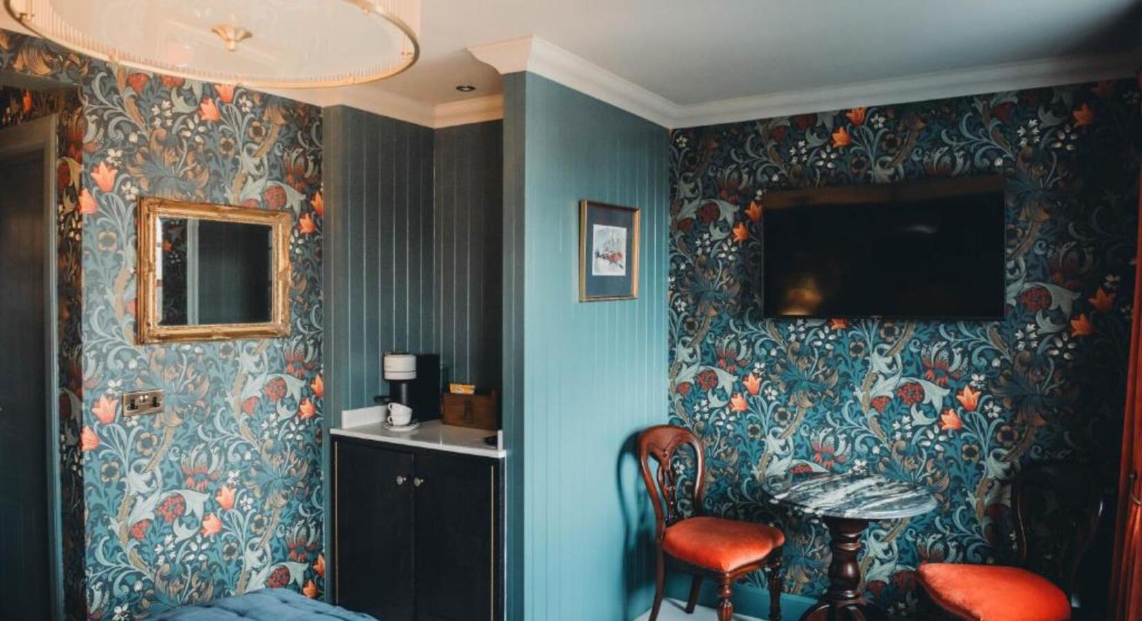 Guestroom details