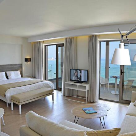 Swell Boutique Hotel