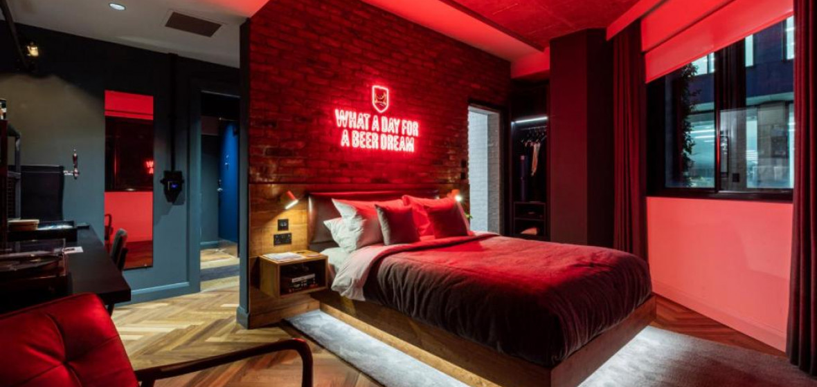 DogHouse Manchester, Manchester. Expert reviews and highlights The