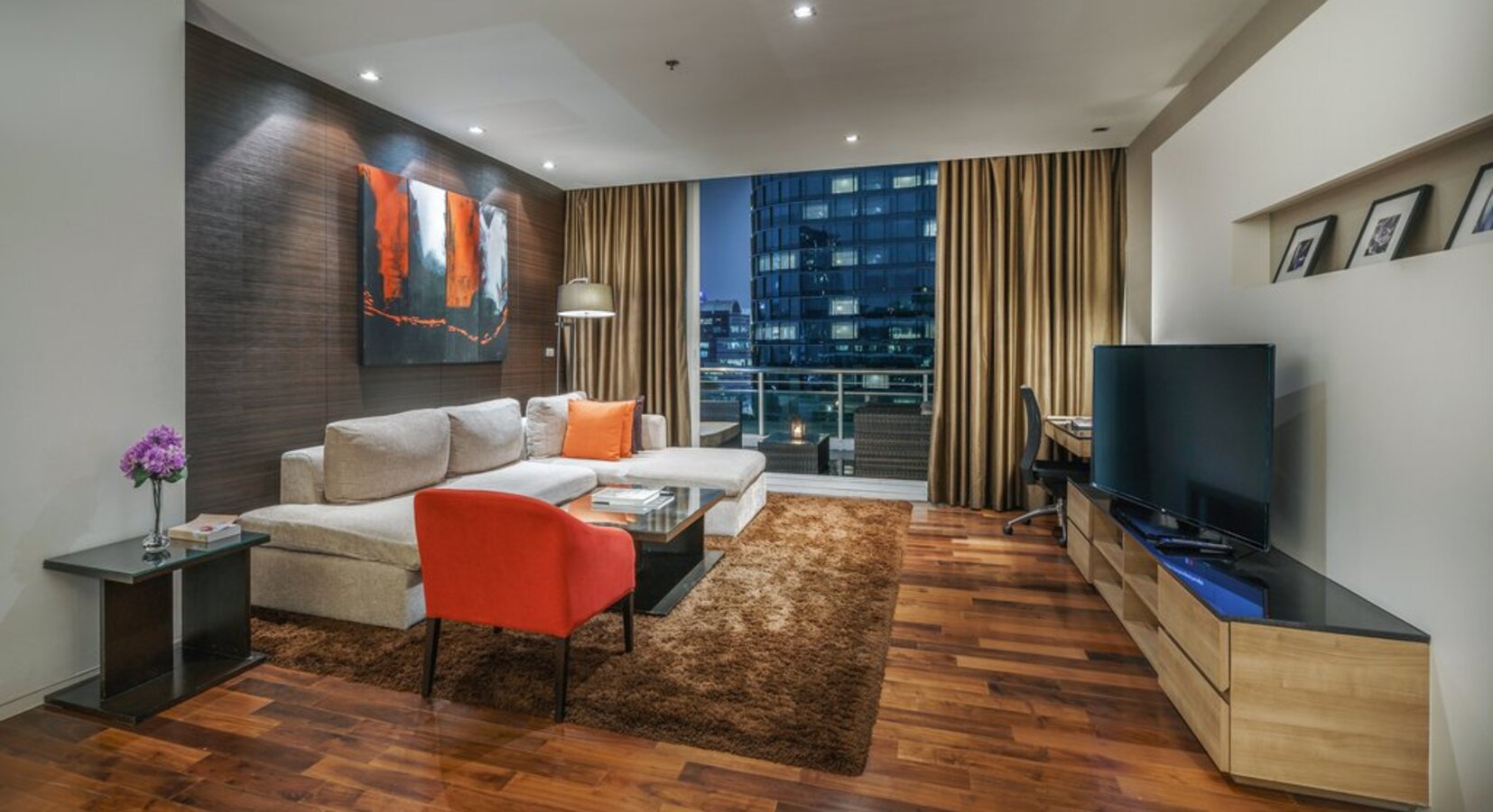 Three Bed Suite with Terrace