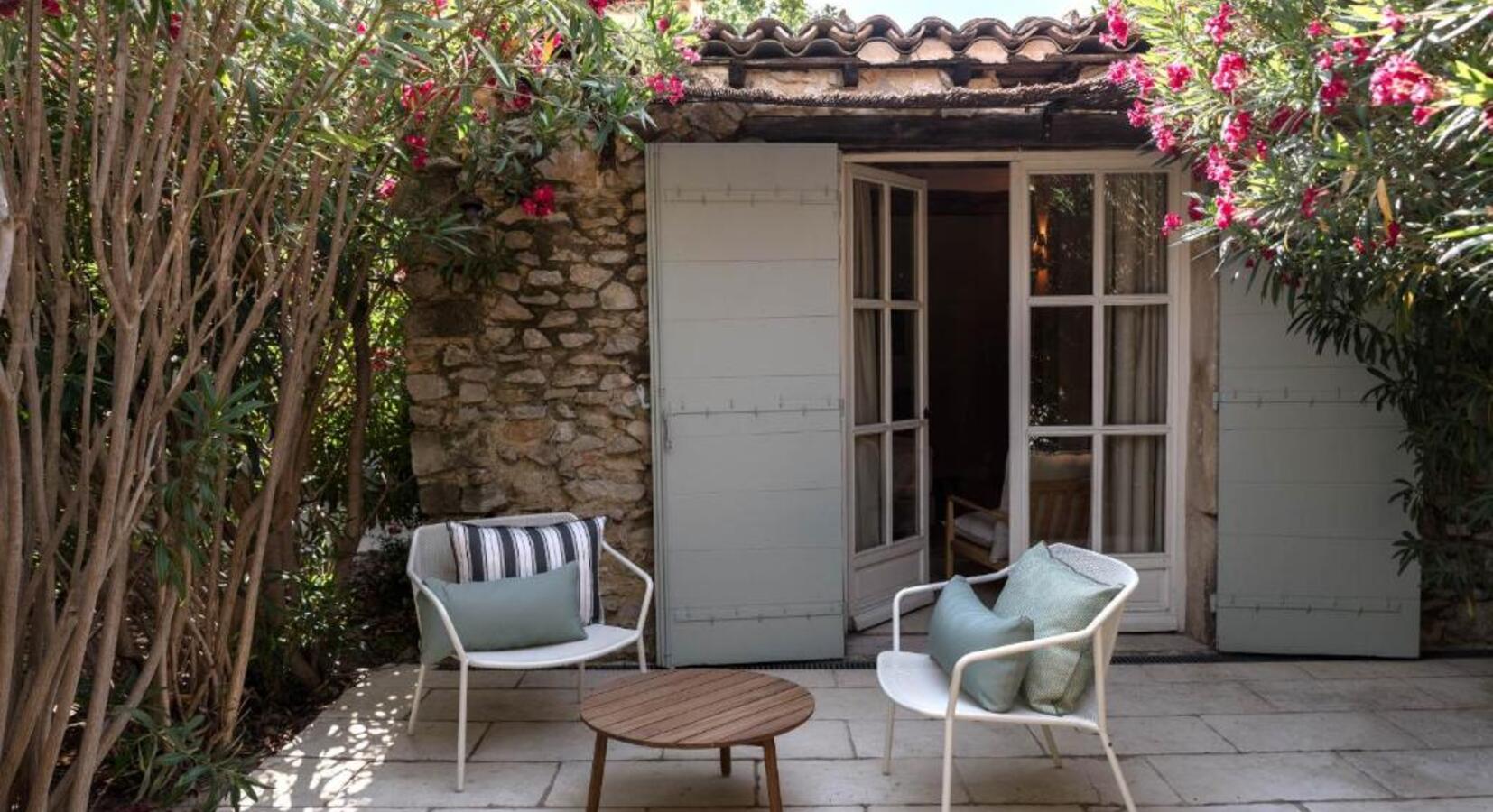 Superior Terrace Room 