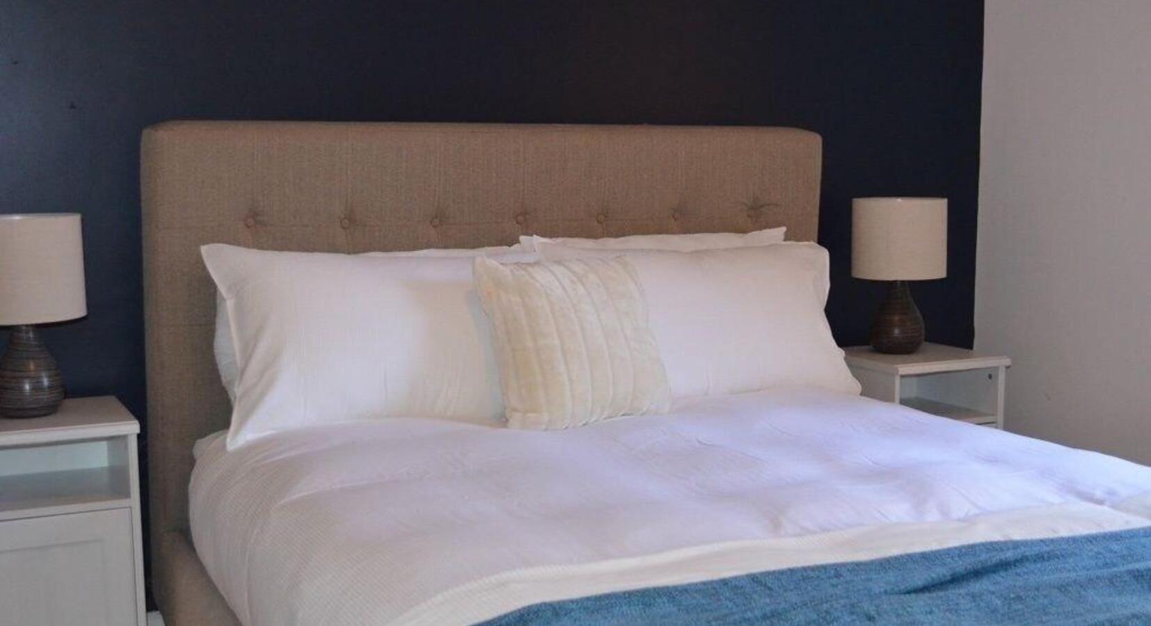 The Cottage - Bedroom