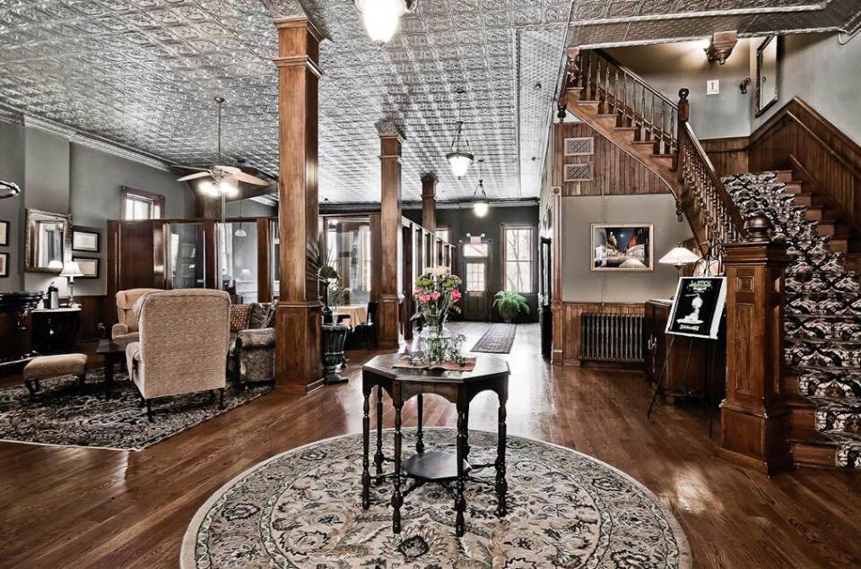 The New Orleans Hotel, Eureka Springs Review | The Hotel Guru