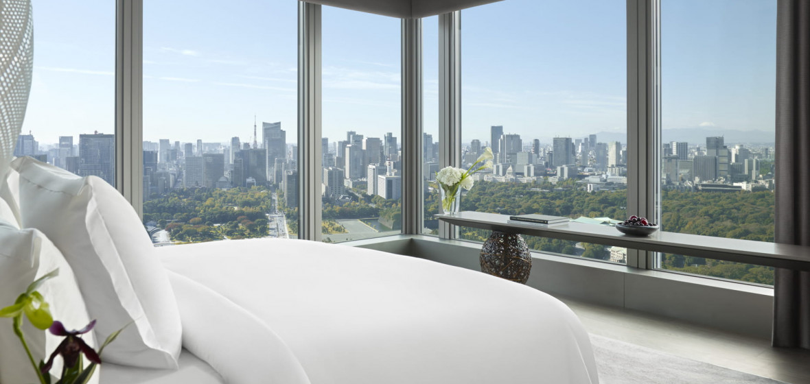 Four Seasons Hotel Tokyo at Otemachi, Tokyo (Chiyoda-ku Otemachi 1-2-1 ...