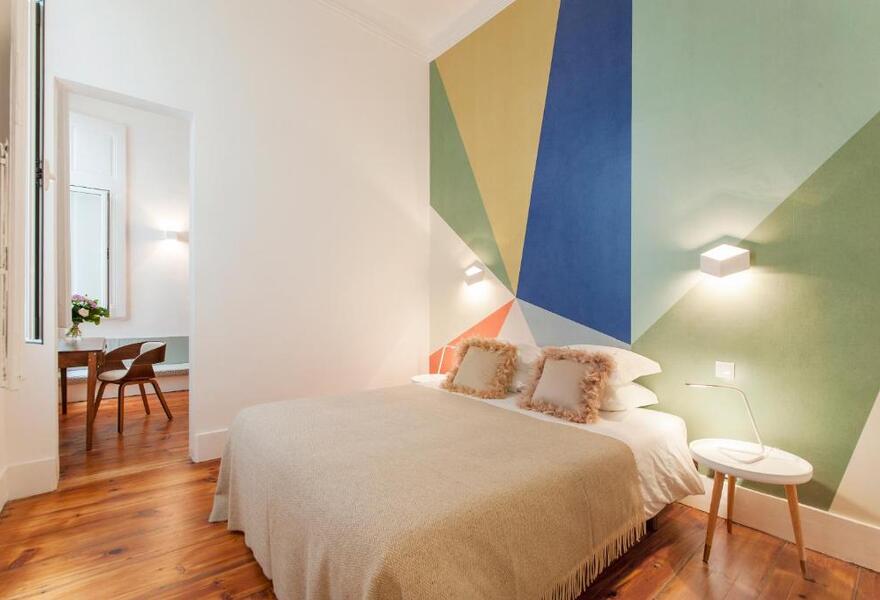 Lisbon Cheese & Wine Suites 