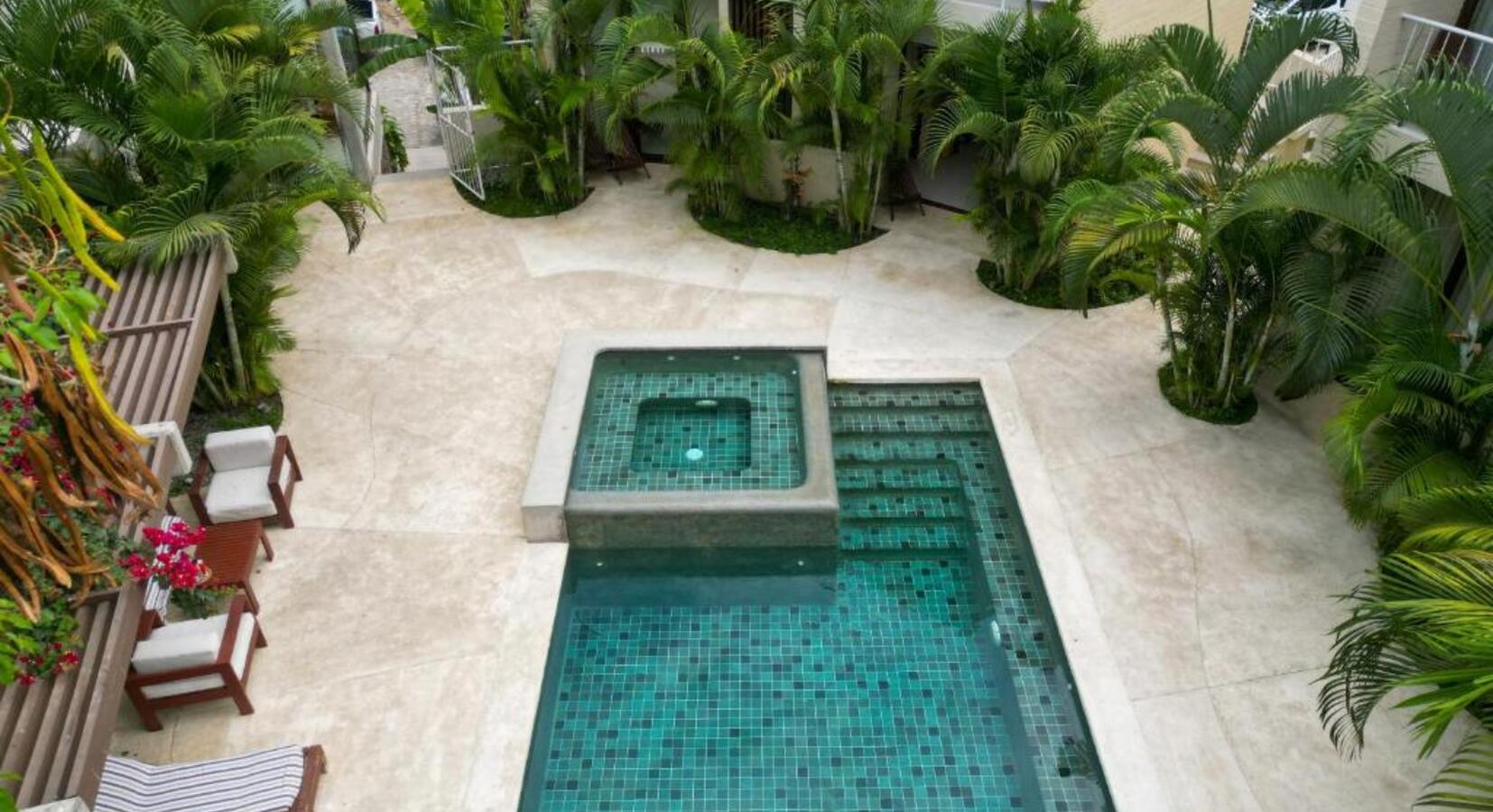 Pool area