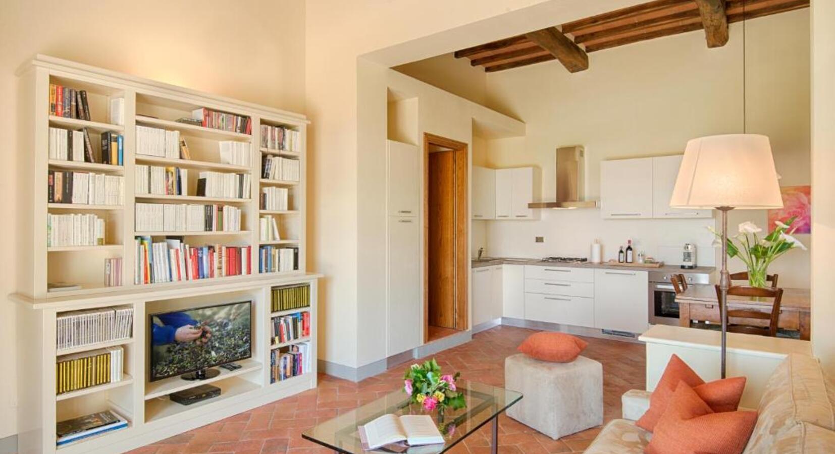 Kitchen/Sitting room 