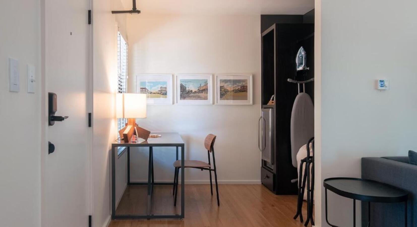 Guestroom details