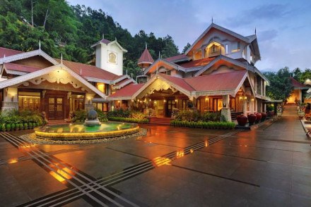 Mayfair Spa Resort & Casino