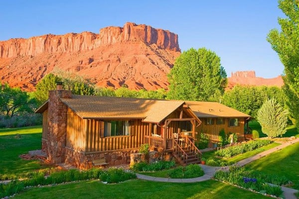 arches national park luxury hotel