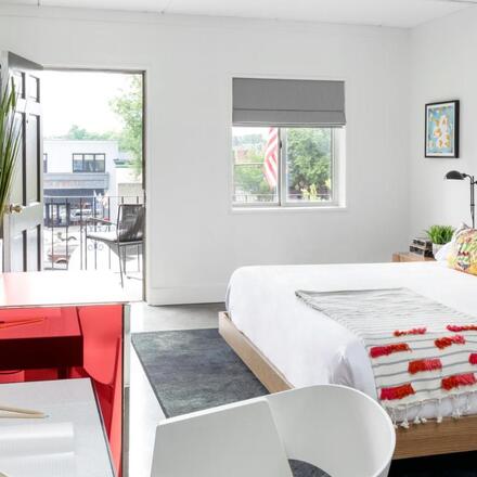 Bluebird Spa City Motor Lodge