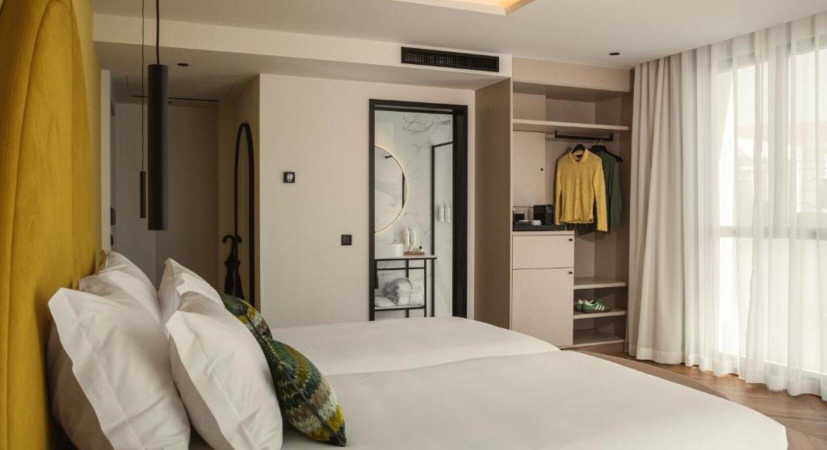 Guestroom
