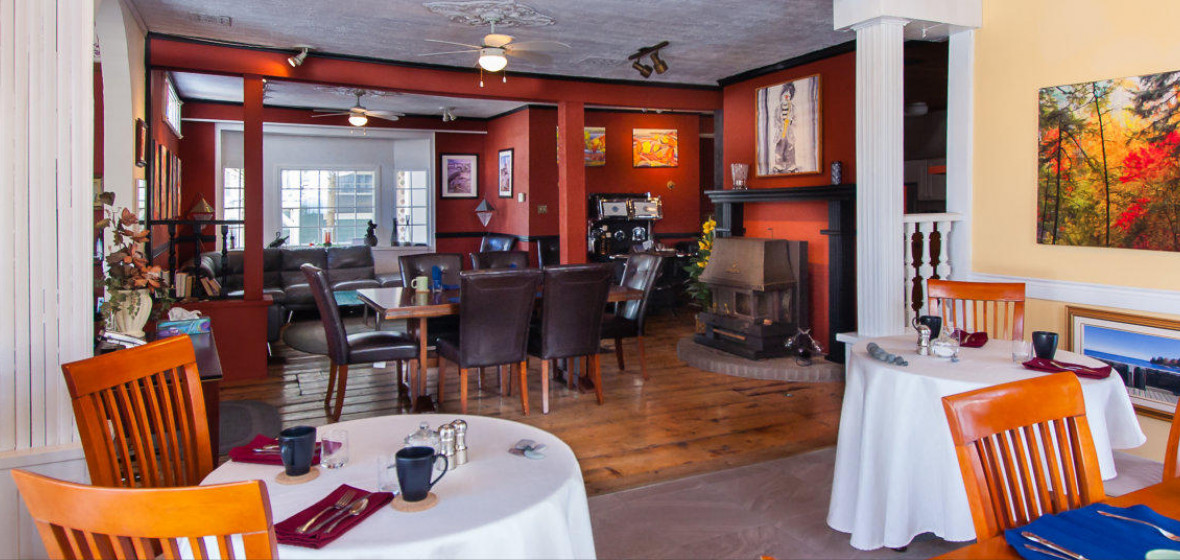Gingerbread House Inn B&B, Wolfville Review The Hotel Guru