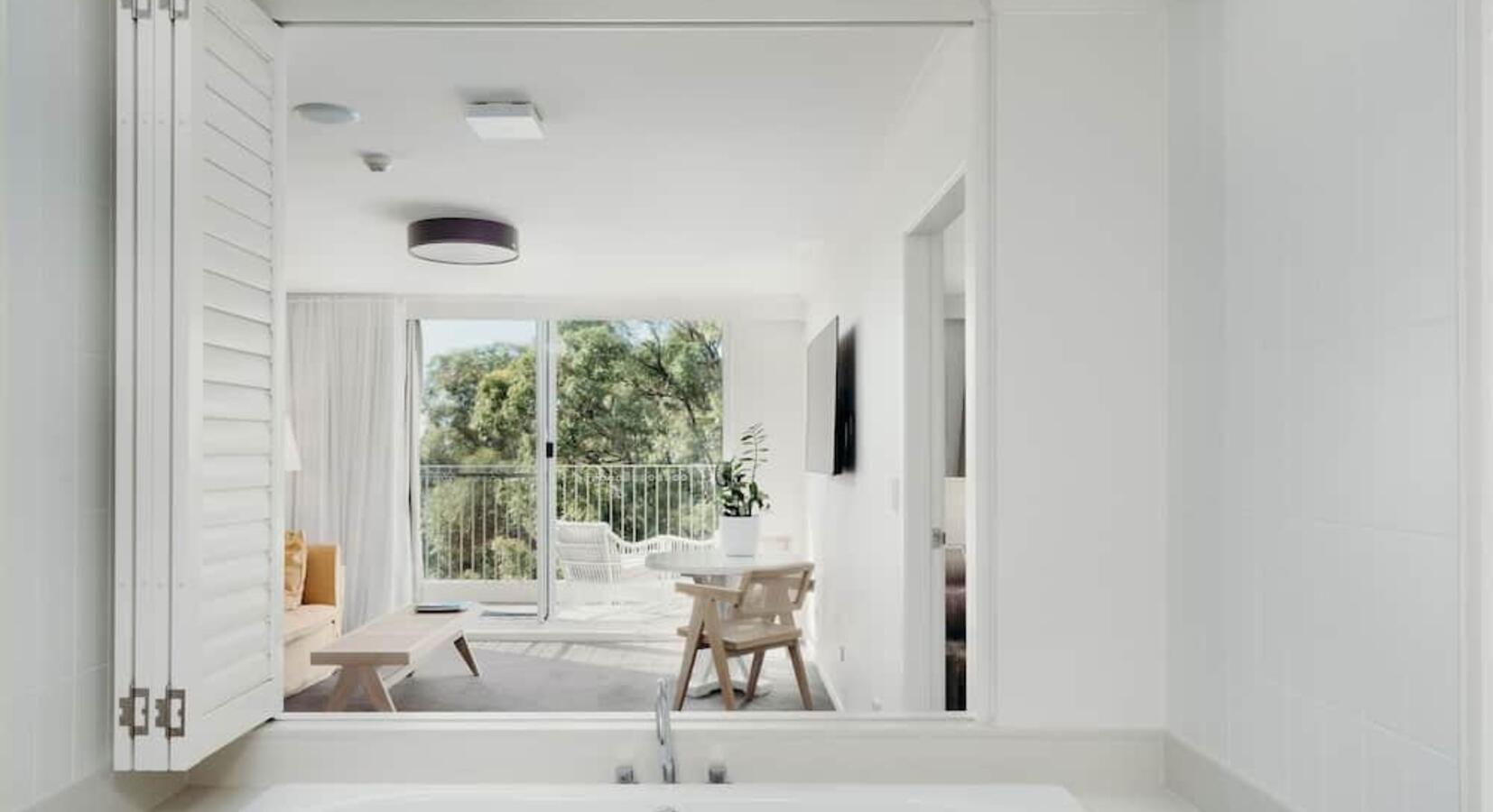 Bathroom with Tub