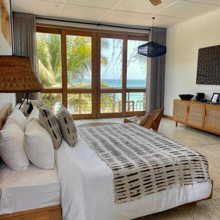 La Playa Beach Club