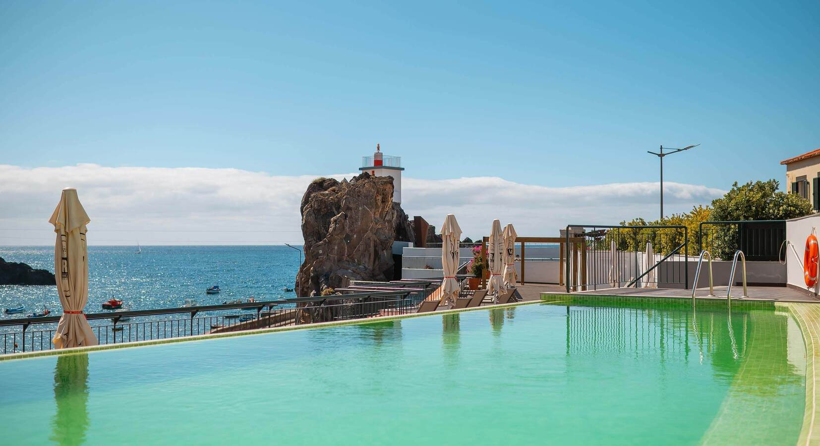 Rooftop Infinity pool