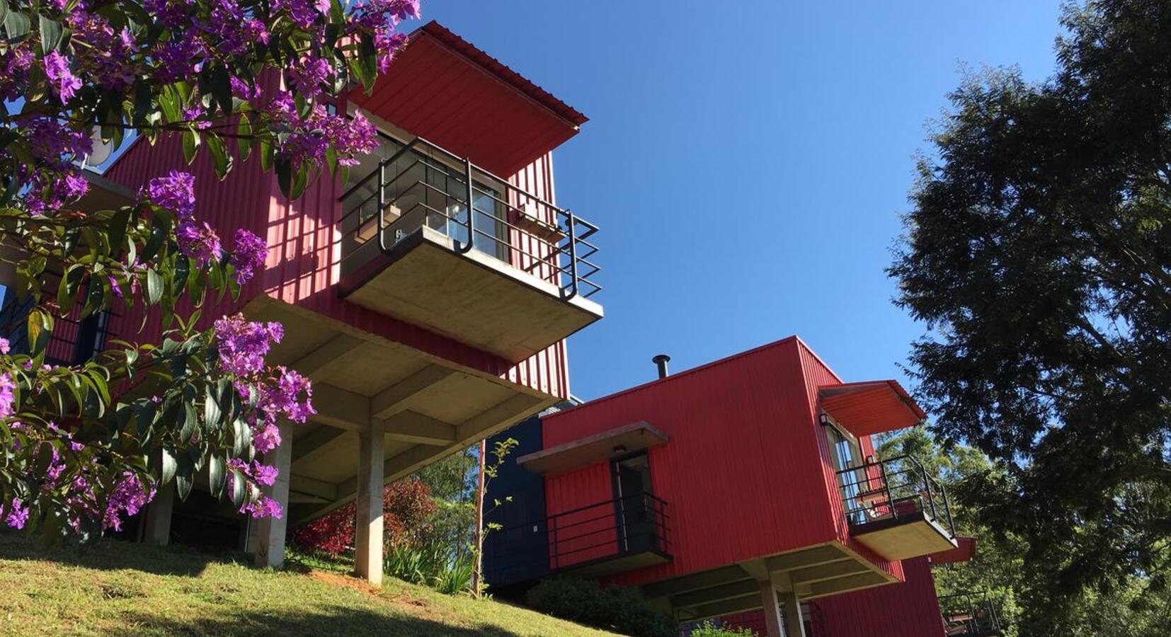 Photo de Latitude Lodge